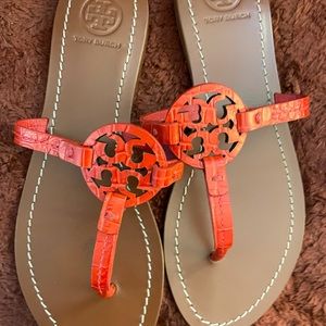 Tory Burch flats red 6-1/2